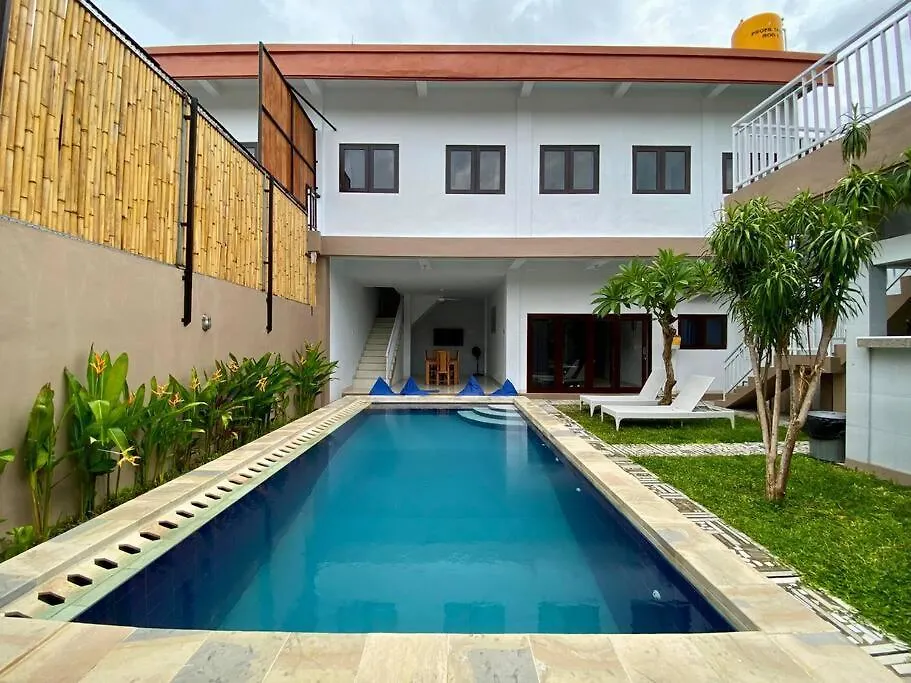 Family Villa With Private Pool In Central Seminyak contacts