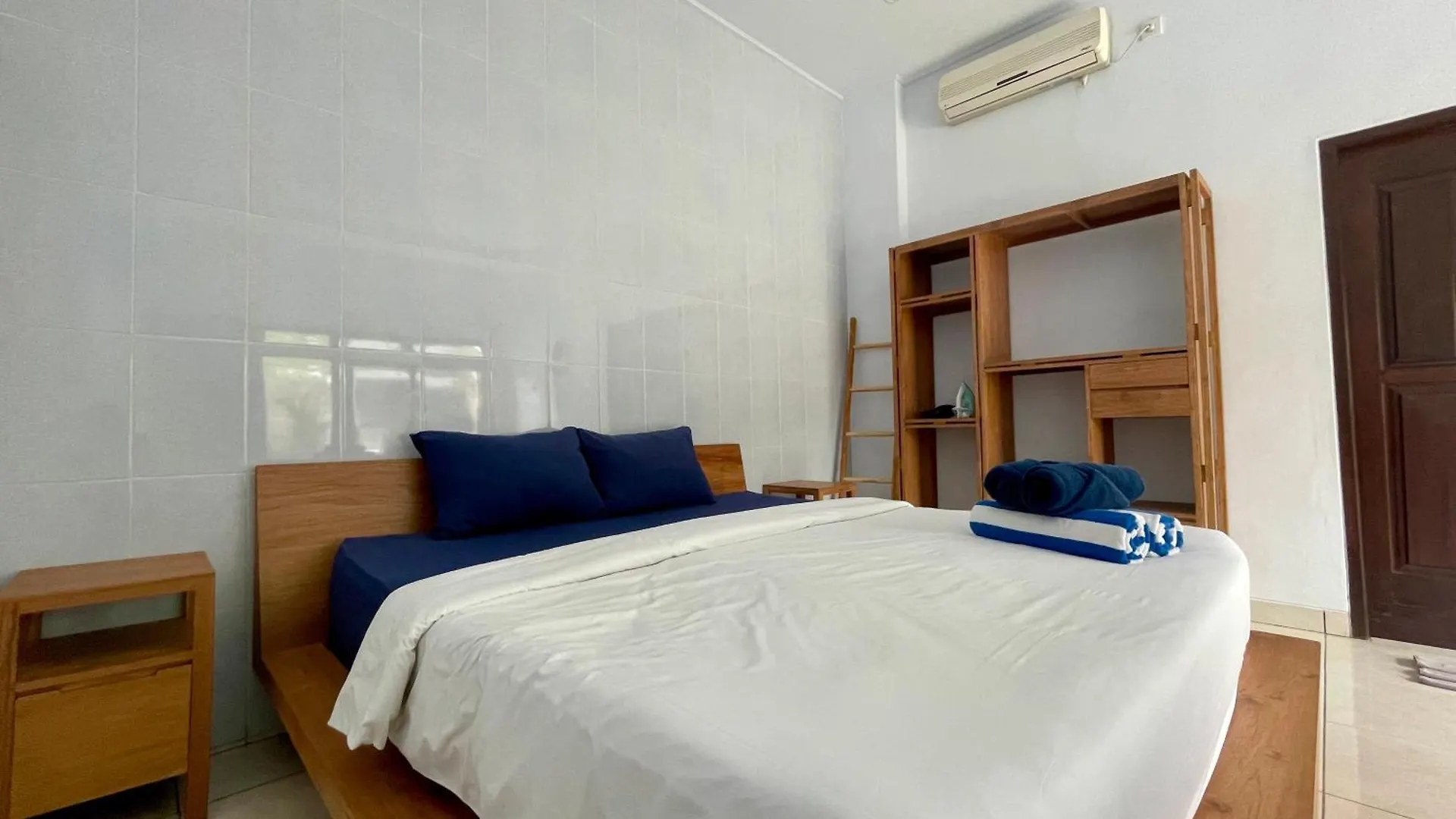 Family Villa With Private Pool In Central Seminyak 0*, Seminyak (Bali)